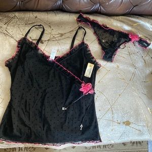 Delicates camisole with matching panties